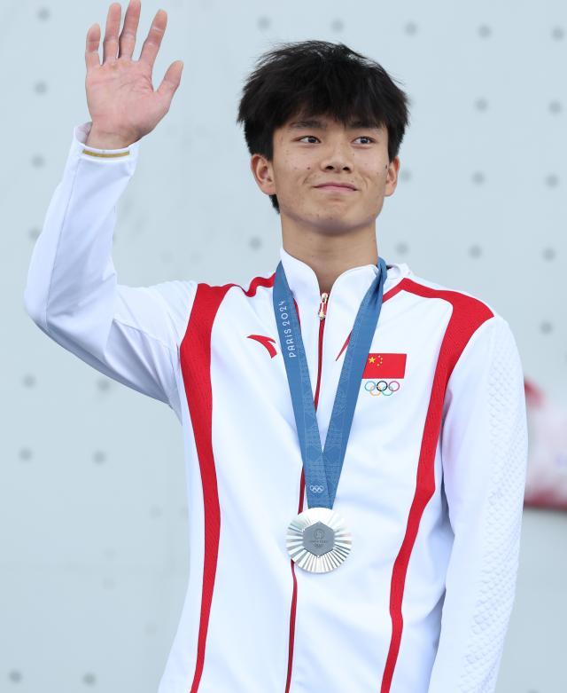 百家乐官网-伍鹏邓丽娟赢奥运银牌 中国速度攀岩收获重大突破