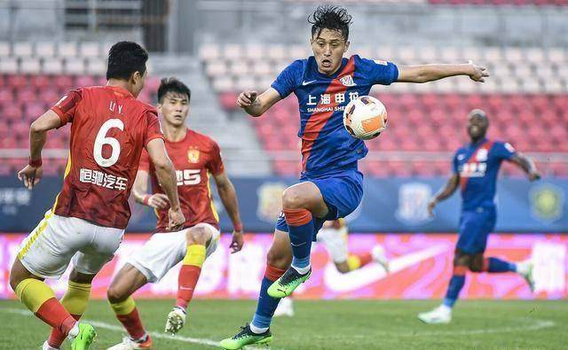 广州队褪色成平民队 西亚第一豪门联赛亚冠双冠