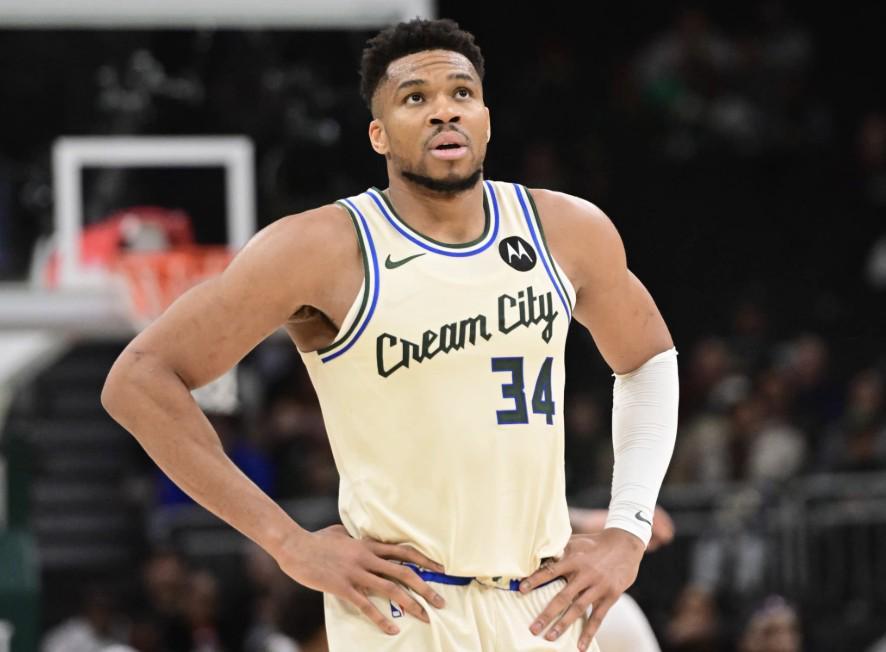 百家乐游戏-字母哥：摔球是因为太沮丧；我不是机器也需要时间调整状态